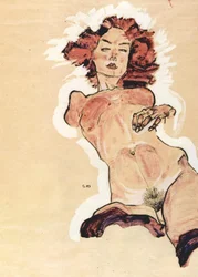 Nu feminino